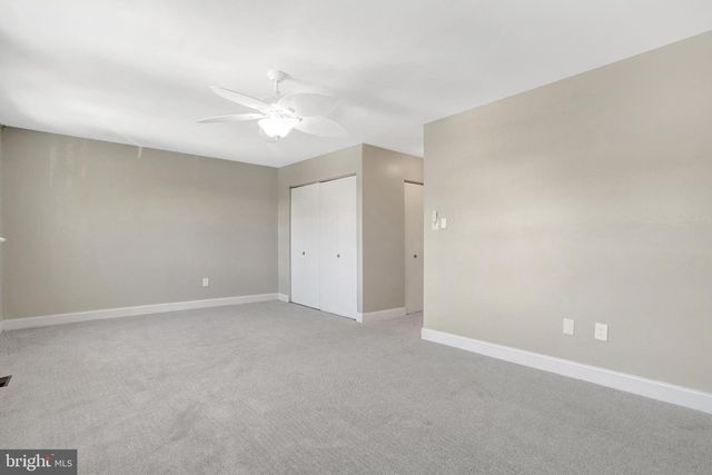 8225 CEDAR LANDING CT, Alexandria, VA 22306