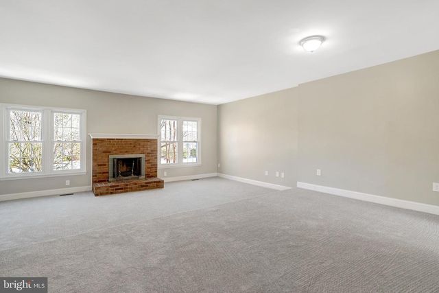 8225 CEDAR LANDING CT, Alexandria, VA 22306