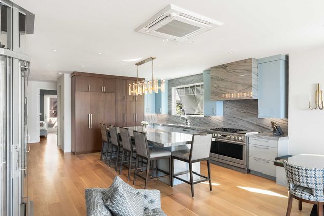 64 Grand Pavilion Boulevard, Isle Of Palms, SC 29451