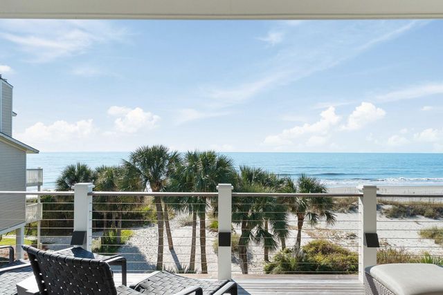 64 Grand Pavilion Boulevard, Isle Of Palms, SC 29451