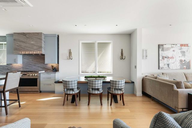 64 Grand Pavilion Boulevard, Isle Of Palms, SC 29451