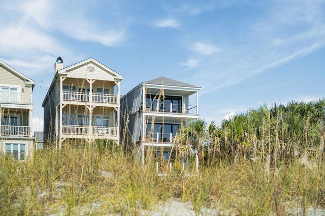 64 Grand Pavilion Boulevard, Isle Of Palms, SC 29451