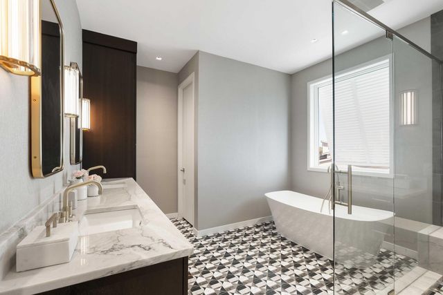 64 Grand Pavilion Boulevard, Isle Of Palms, SC 29451