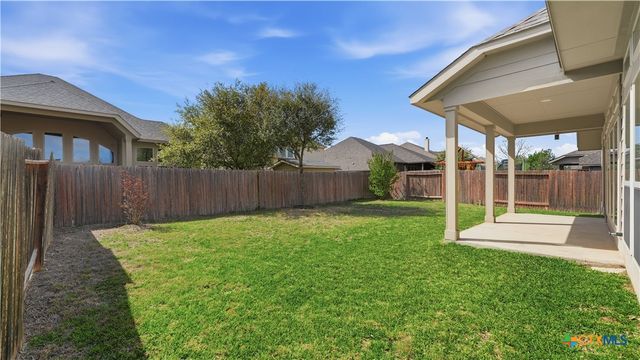 2125 Pioneer Pass, Seguin, TX 78155