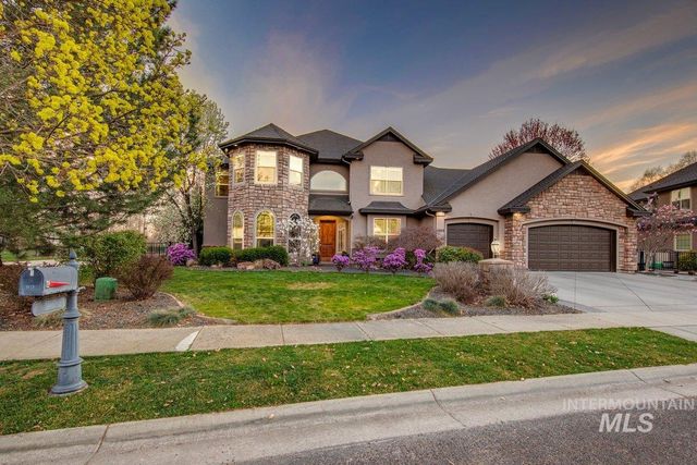 1013 E Rivers End Drive, Eagle, ID 83616