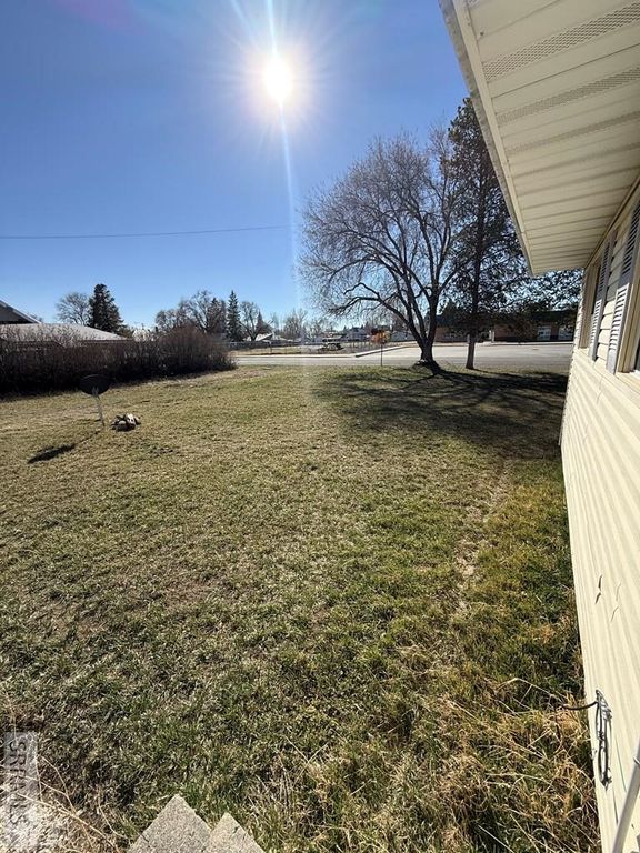 Image 18 of property listing at 250 W 5th N, St Anthony, ID 83445