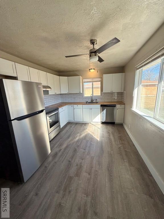 Image 6 of property listing at 250 W 5th N, St Anthony, ID 83445