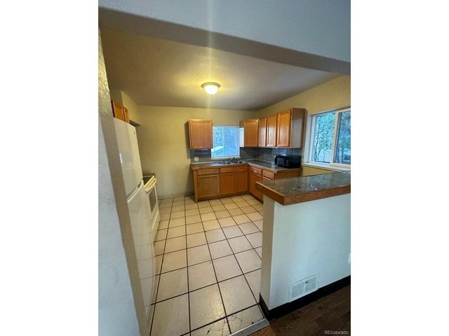 460 S Alcott St, Denver, CO 80219