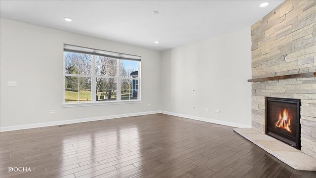 5020 Christa Court, Naperville, IL 60564