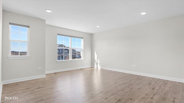 5020 Christa Court, Naperville, IL 60564