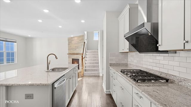 5020 Christa Court, Naperville, IL 60564