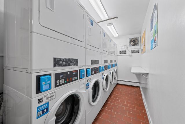 315 W 99th St Apt 5D, New York City, NY 10025