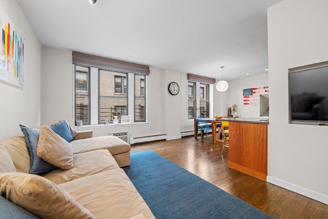 315 W 99th St Apt 5D, New York City, NY 10025