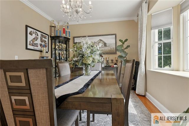 32 Franklin Street, Piscataway, NJ 08854