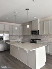 2652 TISBURRY LN, Downingtown, PA 19335