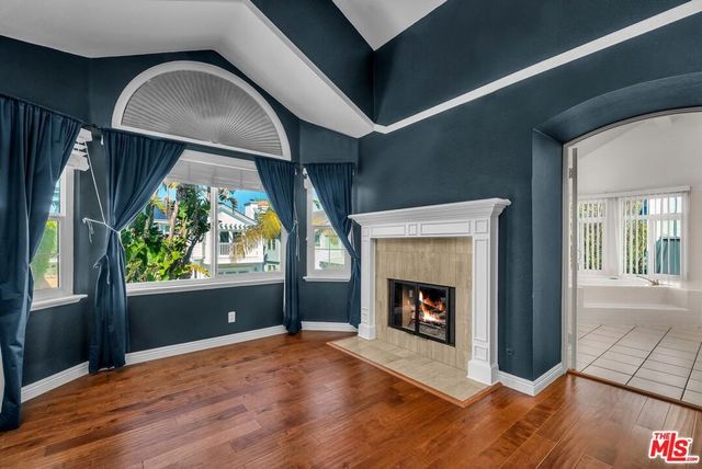 7513 W 83rd Street, Playa Del Rey, CA 90293