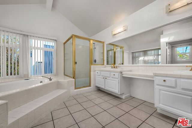 7513 W 83rd Street, Playa Del Rey, CA 90293