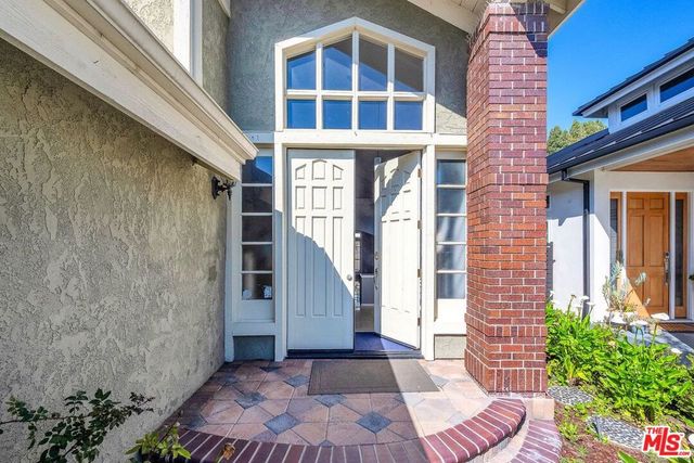 7513 W 83rd Street, Playa Del Rey, CA 90293