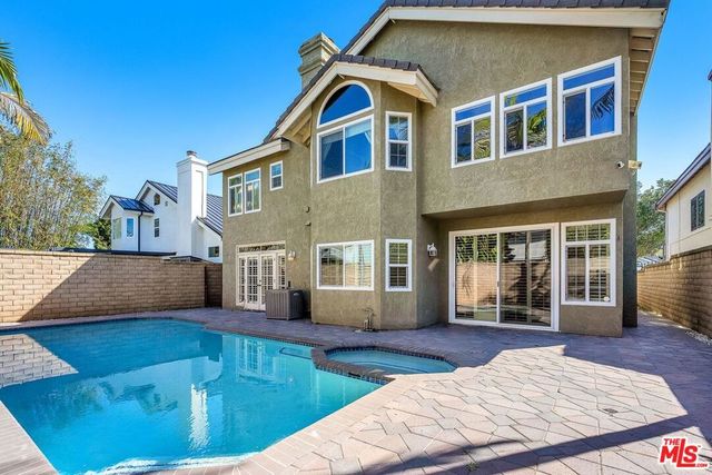 7513 W 83rd Street, Playa Del Rey, CA 90293