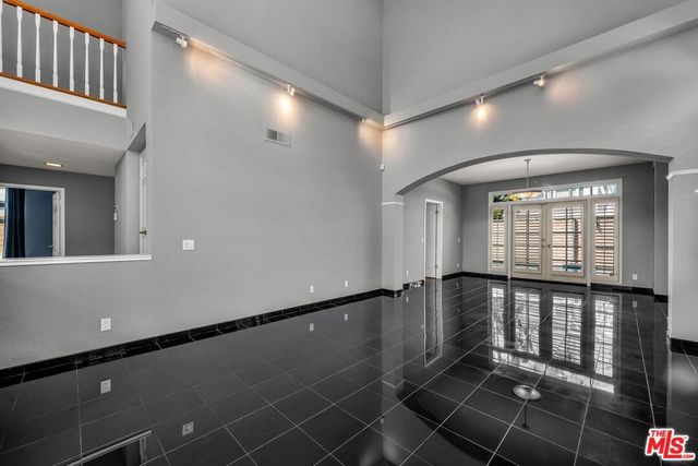 7513 W 83rd Street, Playa Del Rey, CA 90293