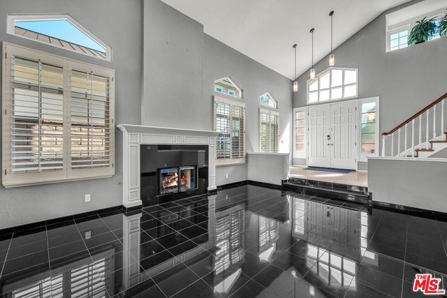 7513 W 83rd Street, Playa Del Rey, CA 90293