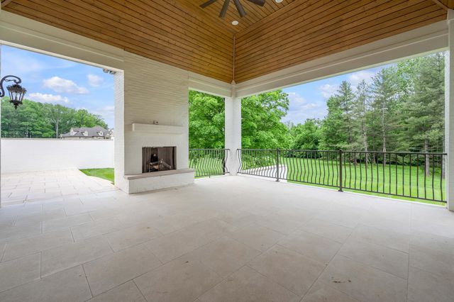 100 Lafontaine Court, Nicholasville, KY 40356