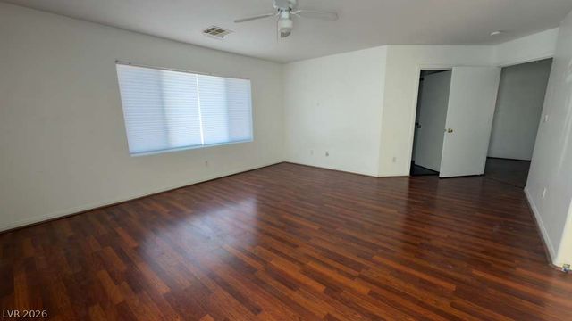 8485 Indigo Harbor Avenue, Las Vegas, NV 89117