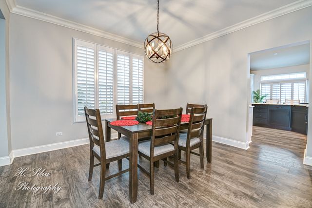 533 Nunda Trail, Crystal Lake, IL 60012