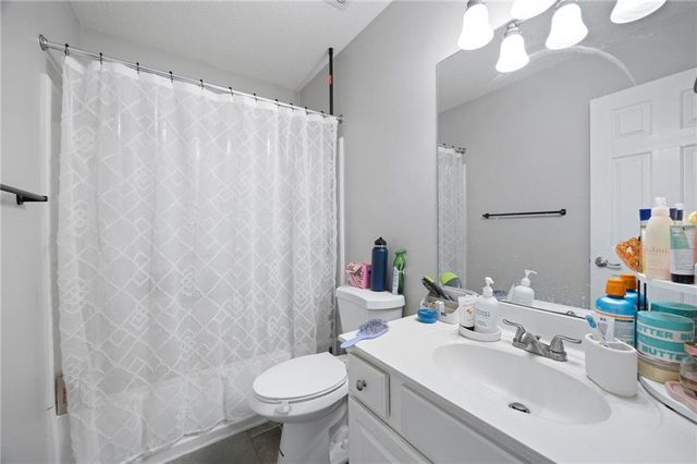 212 Regent Square, Woodstock, GA 30188