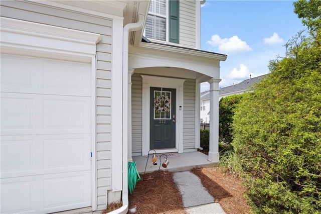 212 Regent Square, Woodstock, GA 30188