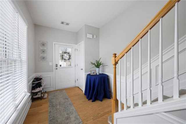 212 Regent Square, Woodstock, GA 30188