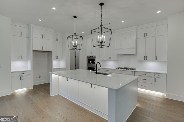2975 N Bogan Road NE 4, Buford, GA 30519