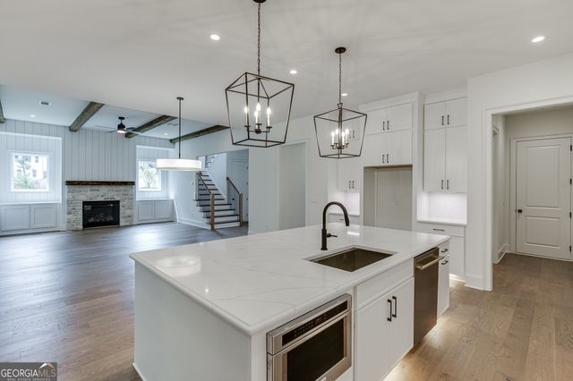 2975 N Bogan Road NE 4, Buford, GA 30519