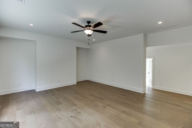 2975 N Bogan Road NE 4, Buford, GA 30519