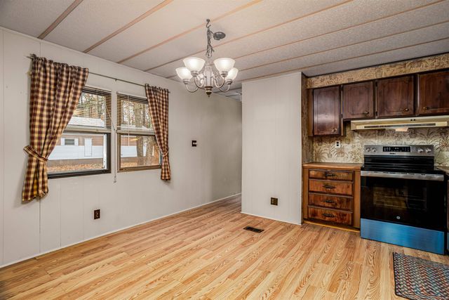 5 S Blueberry Lane, Rochester, NH 03867