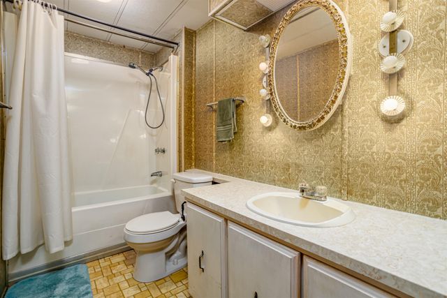 5 S Blueberry Lane, Rochester, NH 03867