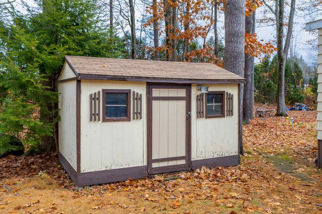 5 S Blueberry Lane, Rochester, NH 03867