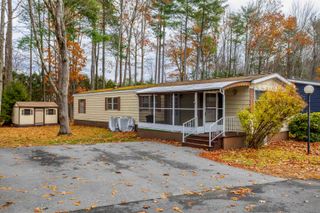 5 S Blueberry Lane, Rochester, NH 03867