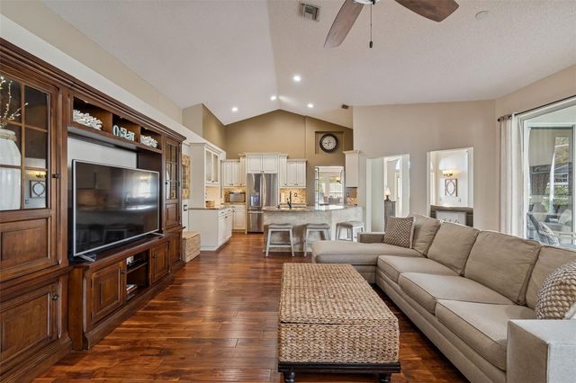 7703 NORTHAVEN PLACE, New Port Richey, FL 34655