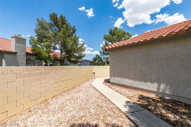 2325 Ramsgate Drive, Henderson, NV 89074