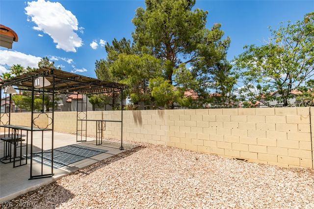 2325 Ramsgate Drive, Henderson, NV 89074