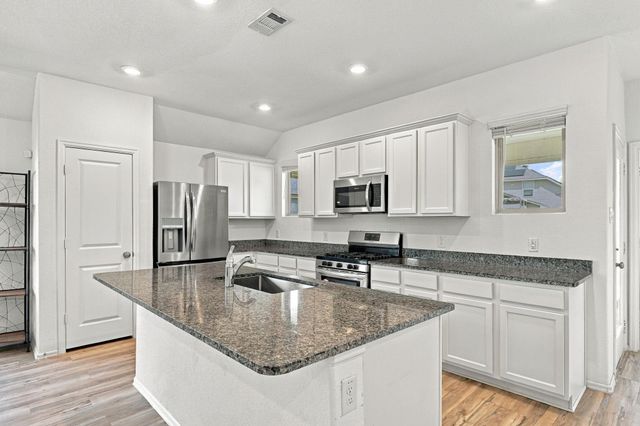 7526 Greenbriar Canyon Lane, Katy, TX 77493