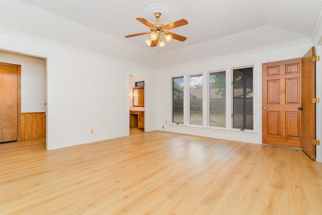 3004 Glasgow Drive, Arlington, TX 76015