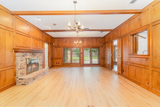 3004 Glasgow Drive, Arlington, TX 76015
