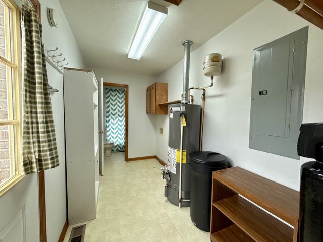 3623 Yager Rd, Mcminnville, TN 37110