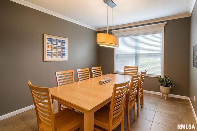 3910 W Anchor Drive, Peoria, IL 61615