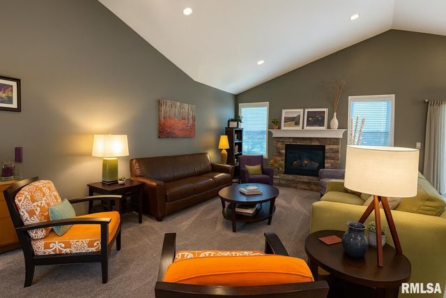 3910 W Anchor Drive, Peoria, IL 61615