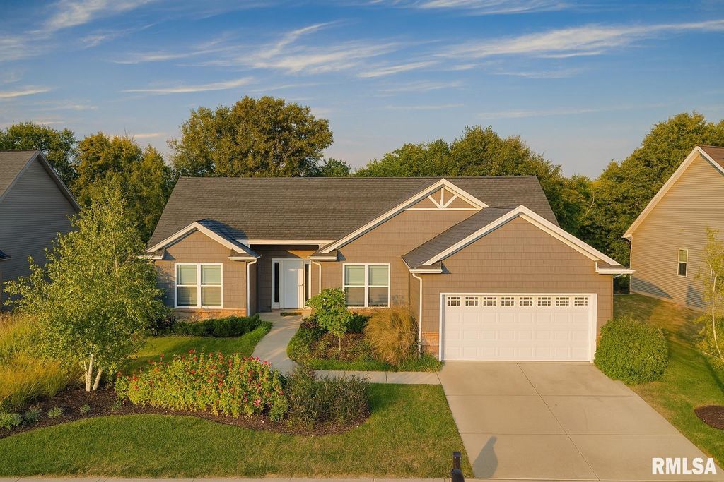 3910 W Anchor Drive, Peoria, IL 61615