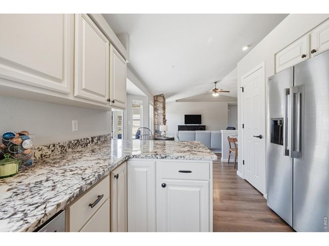 338 Hawthorne Ave, Johnstown, CO 80534