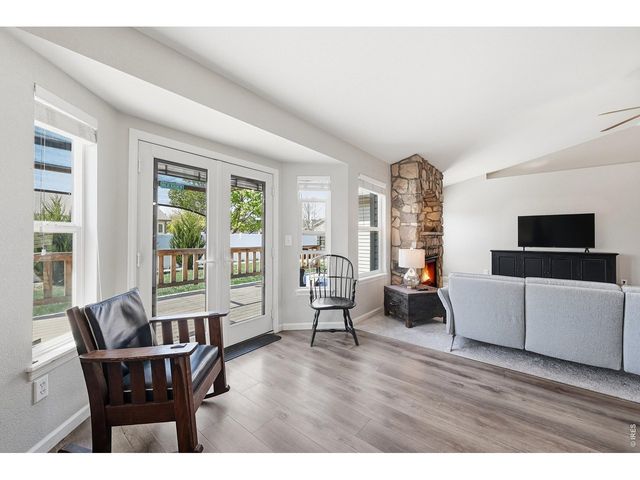 338 Hawthorne Ave, Johnstown, CO 80534